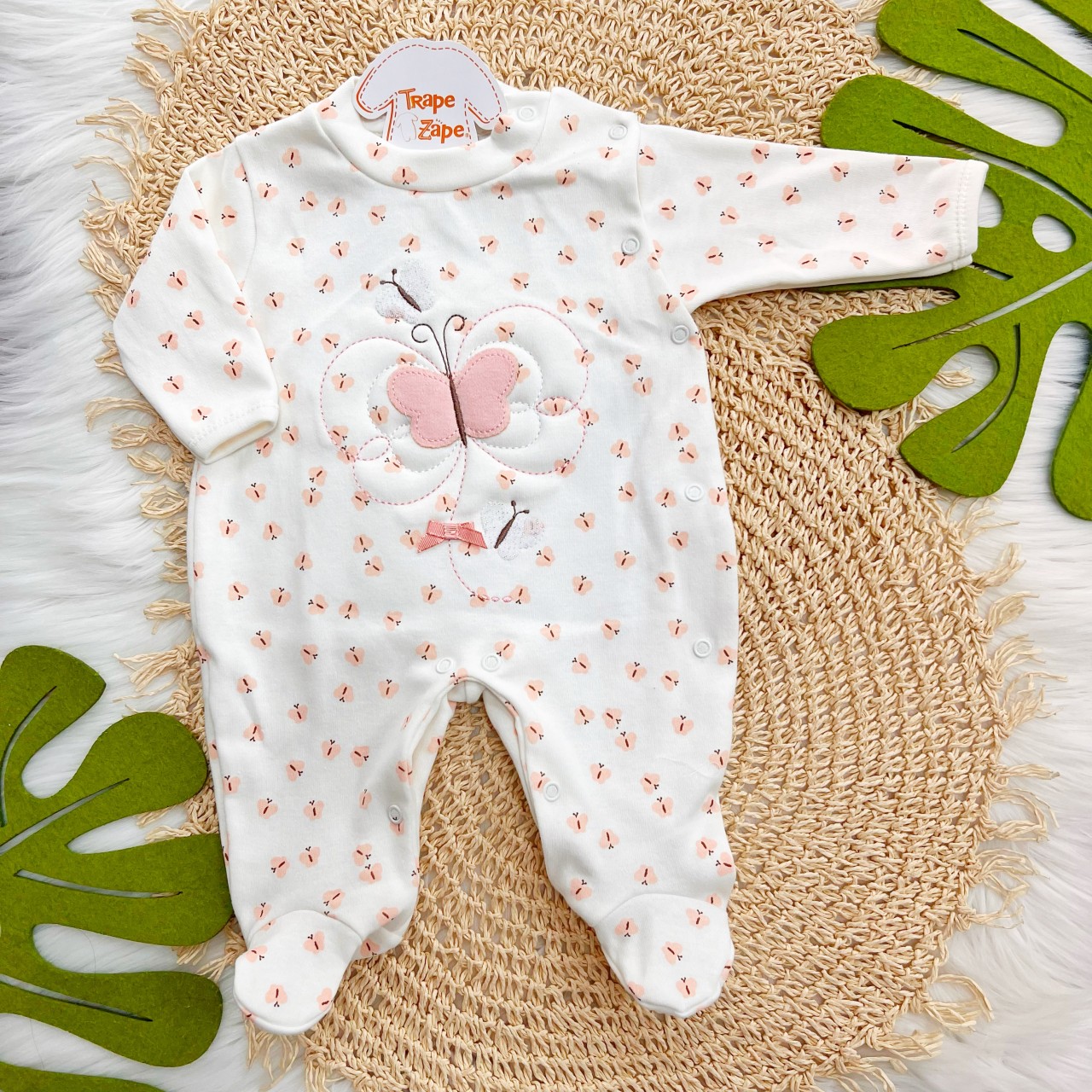 Macacão Malha Trape Zape - Borboleta e Borboletinhas - Off White e Rose